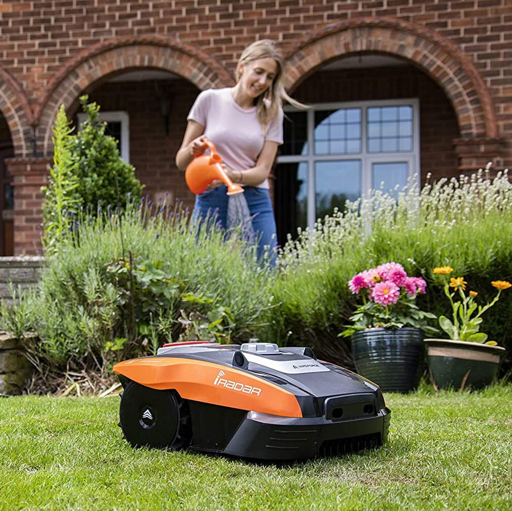 Les tondeuses robot à moins de 500 € - Super Tondeuse - Super Tondeuse